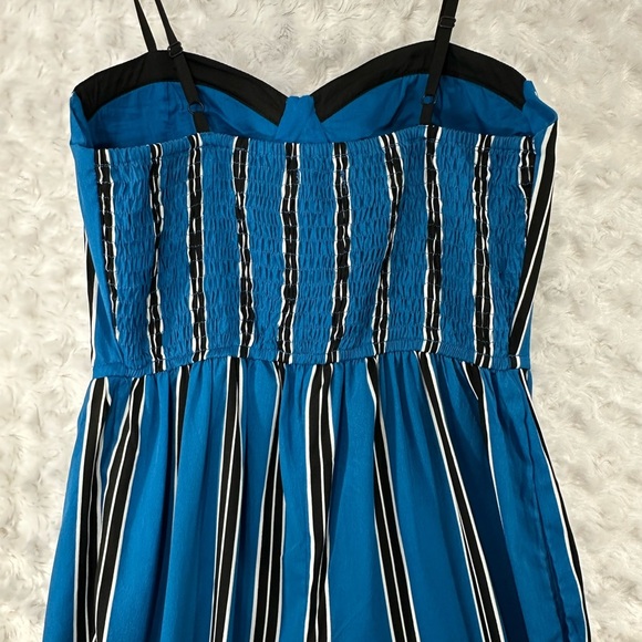 Band of Gypsies Woman's L Moissanite Black Blue& White Striped Corset Jumpsuit - Picture 11 of 12